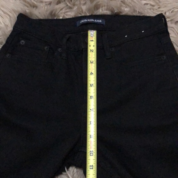 Like New-CK High Rise Straight Jeans-Sz 26-Black-Made with”Repreve” Cotton Blend - Picture 7 of 13